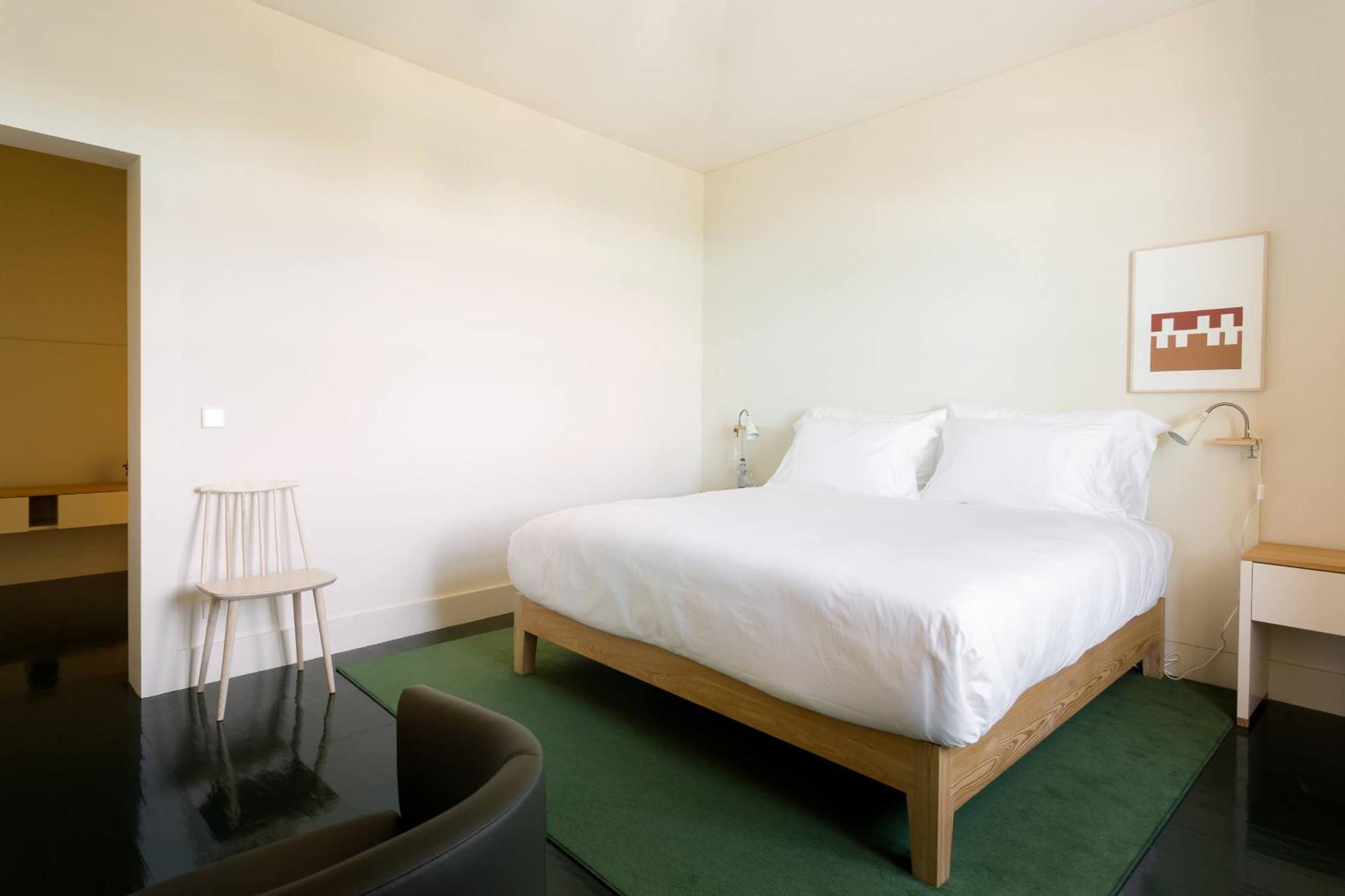 Duas Portas Townhouse Bed & Breakfast Porto Room photo